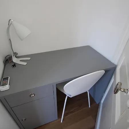 Des Postes Appartement *